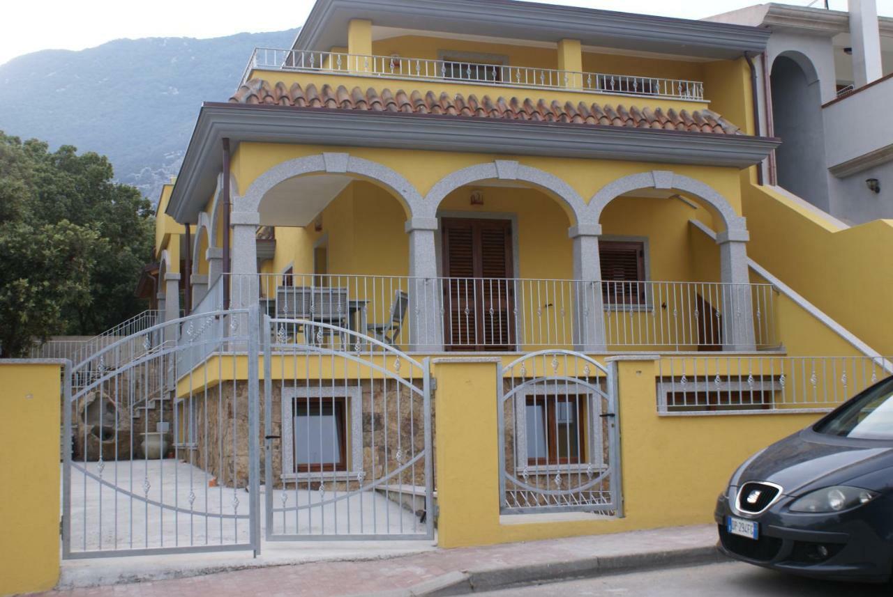 カーラゴノネCasa Mariolu 2アパートメント エクステリア 写真